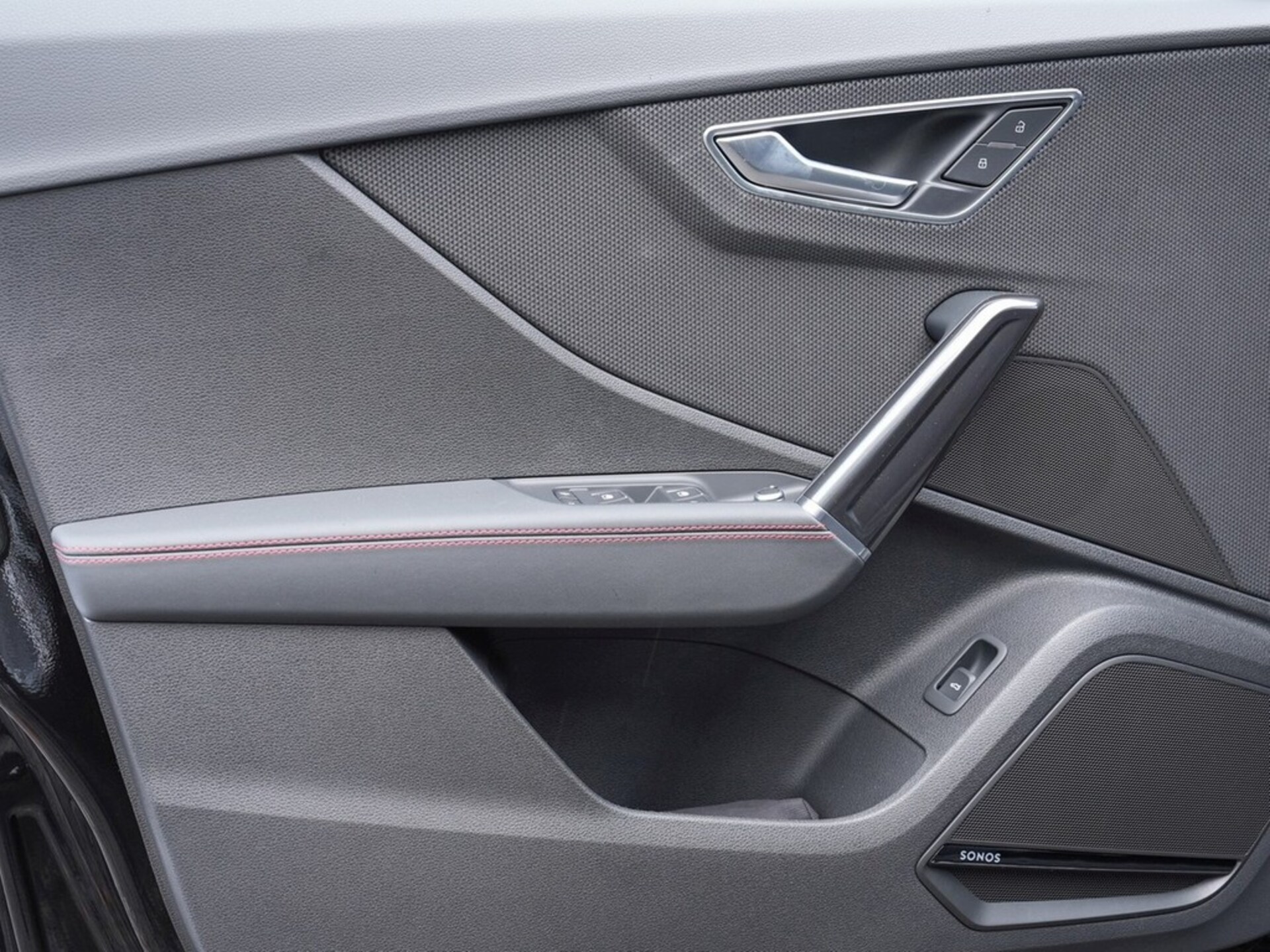 Audi SQ2