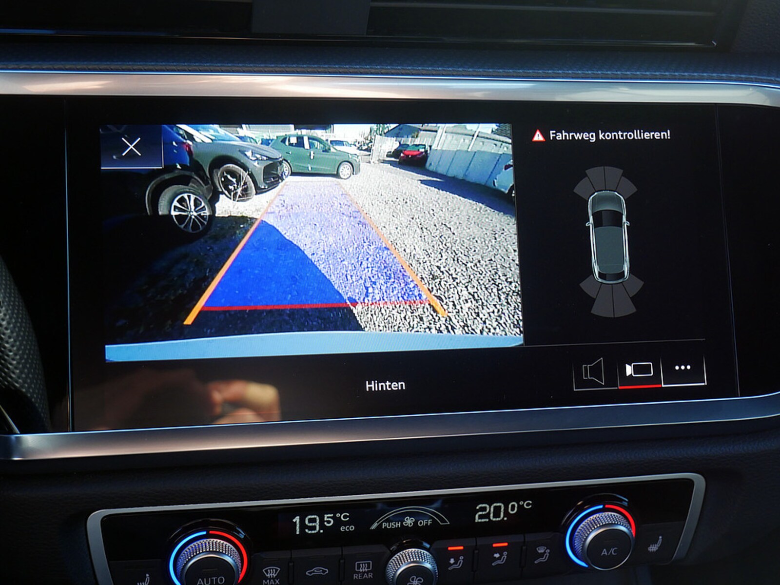 Audi Q3 Sportback – Bild 13