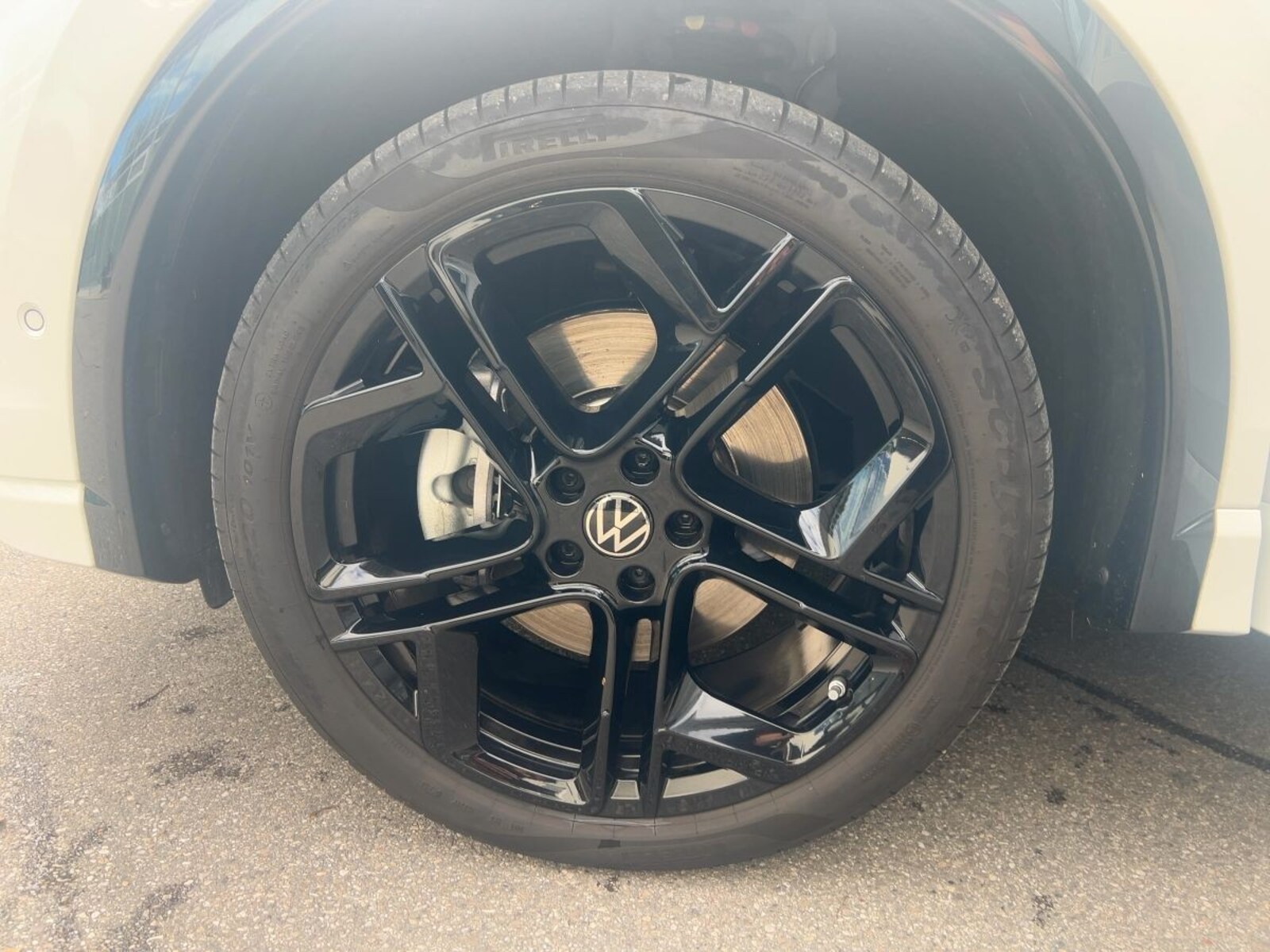 Volkswagen Tiguan – Bild 11