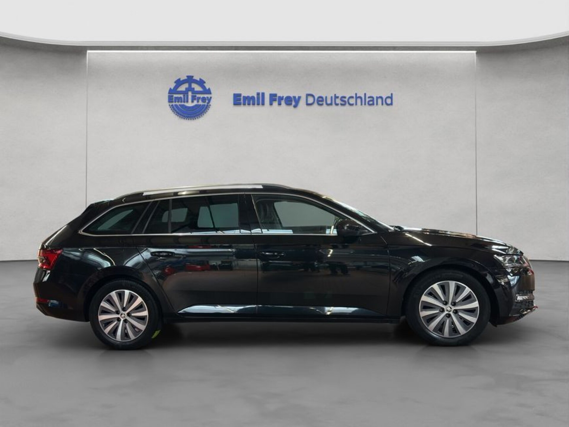 Skoda Superb Combi Style