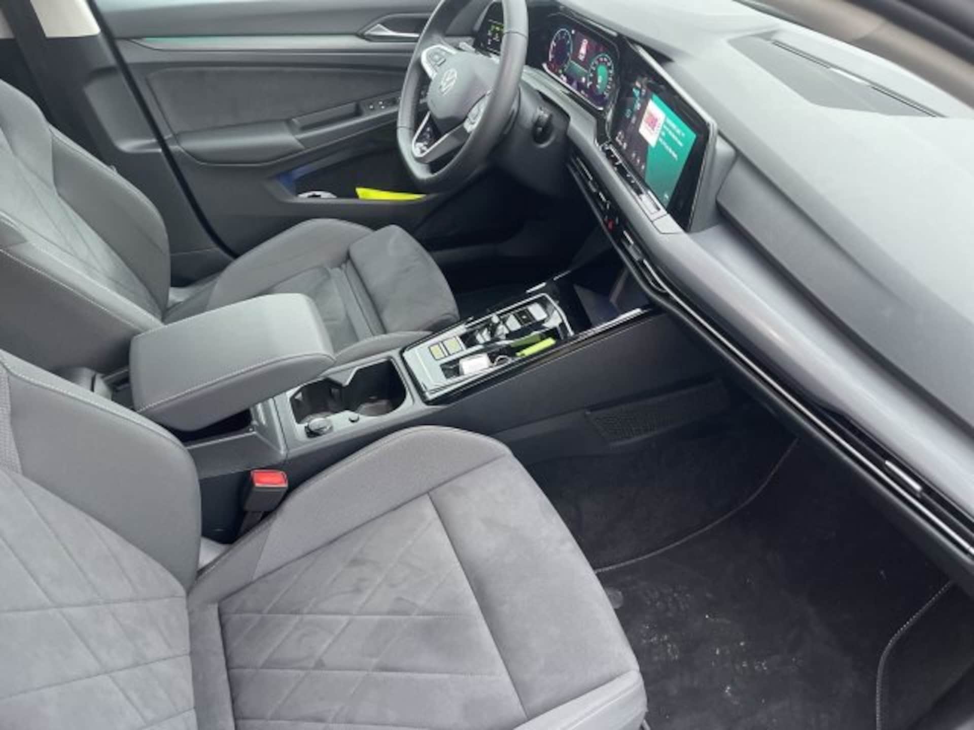 Volkswagen Golf Variant Style