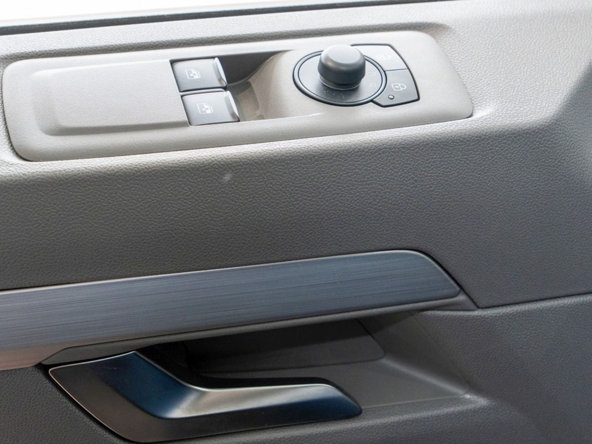 Volkswagen Transporter Kasten langer Radstand