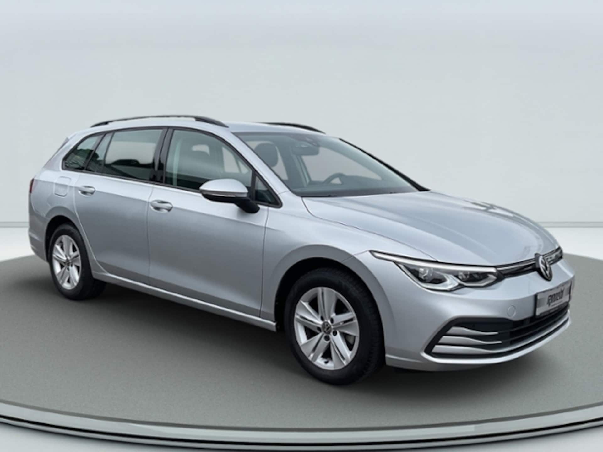 Volkswagen Golf Variant Life
