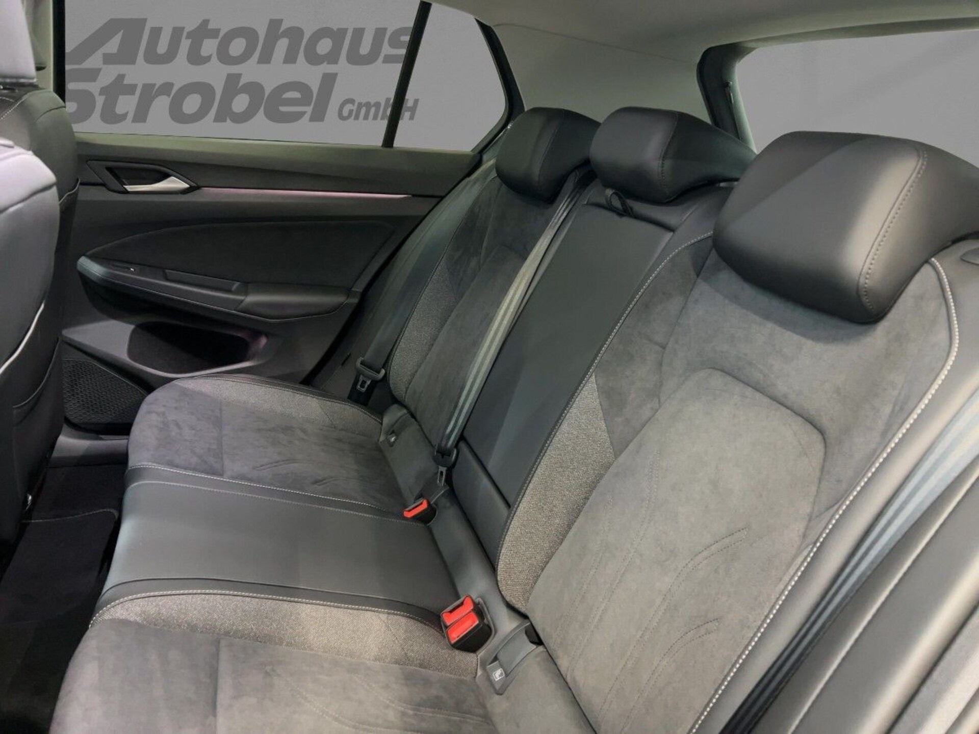 Volkswagen Golf Style