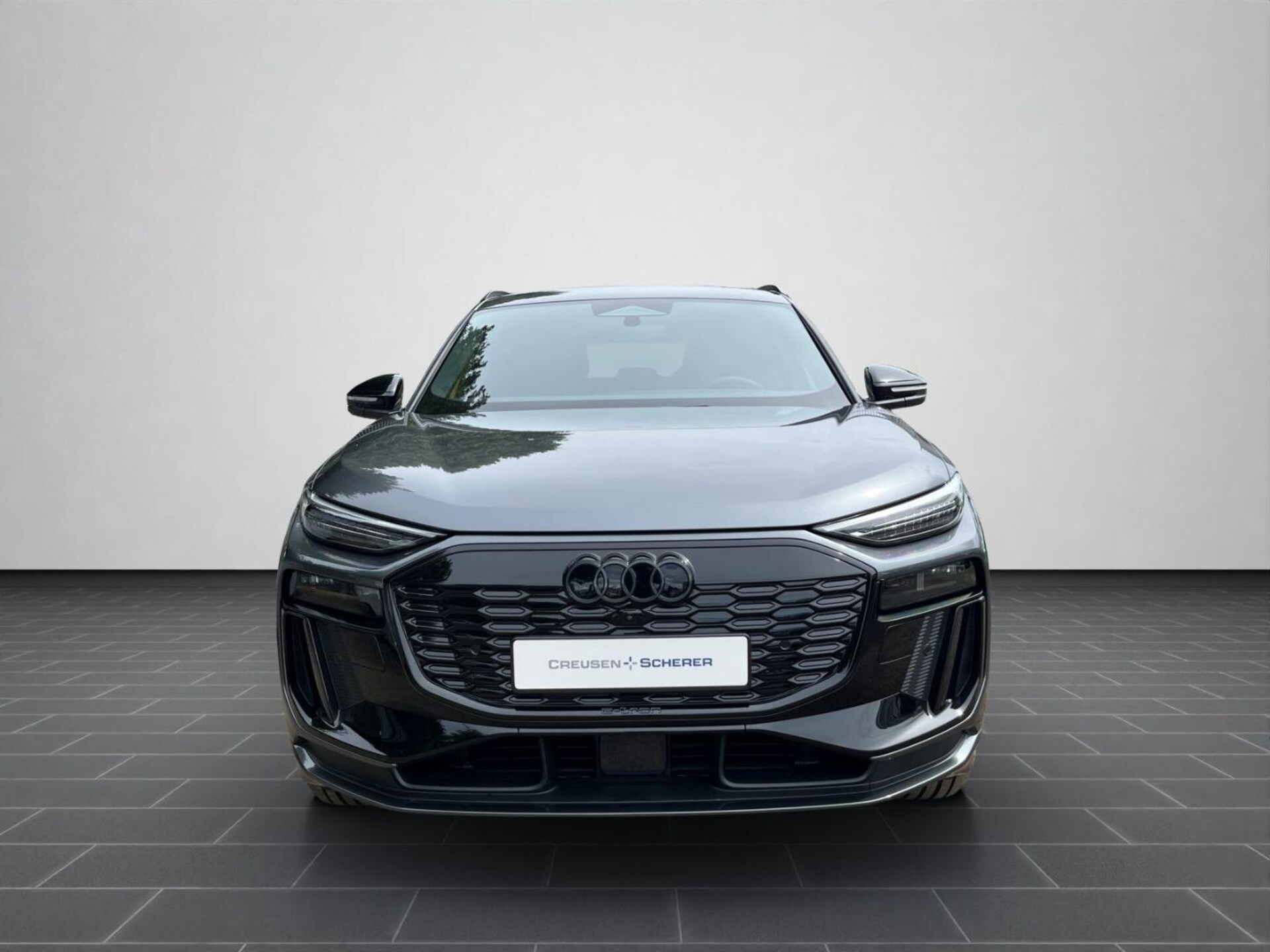 Audi Q6 SUV e-tron