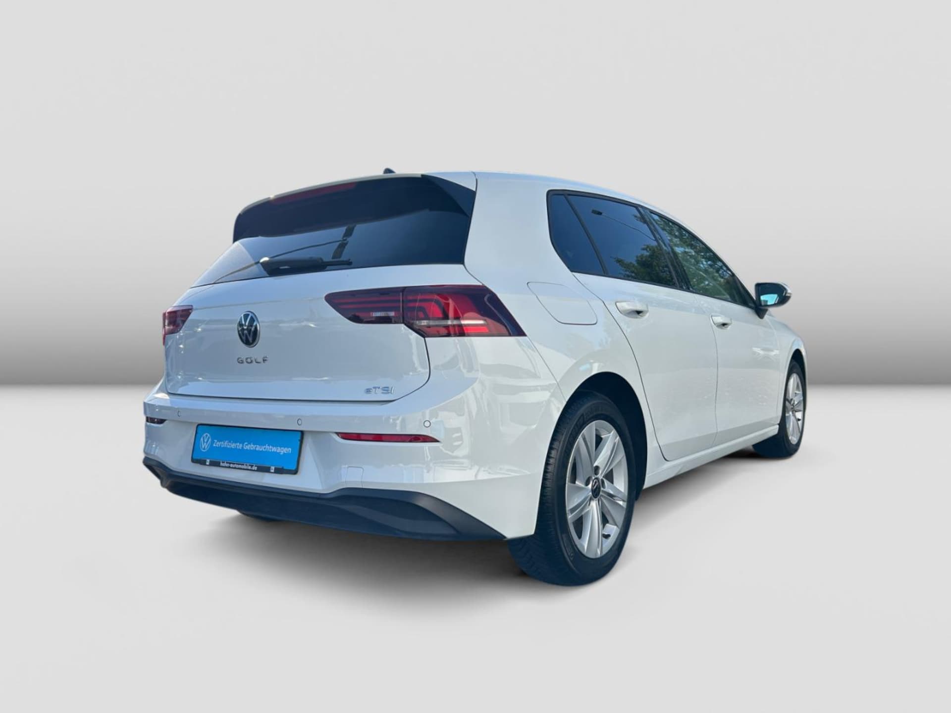 Volkswagen Golf Life