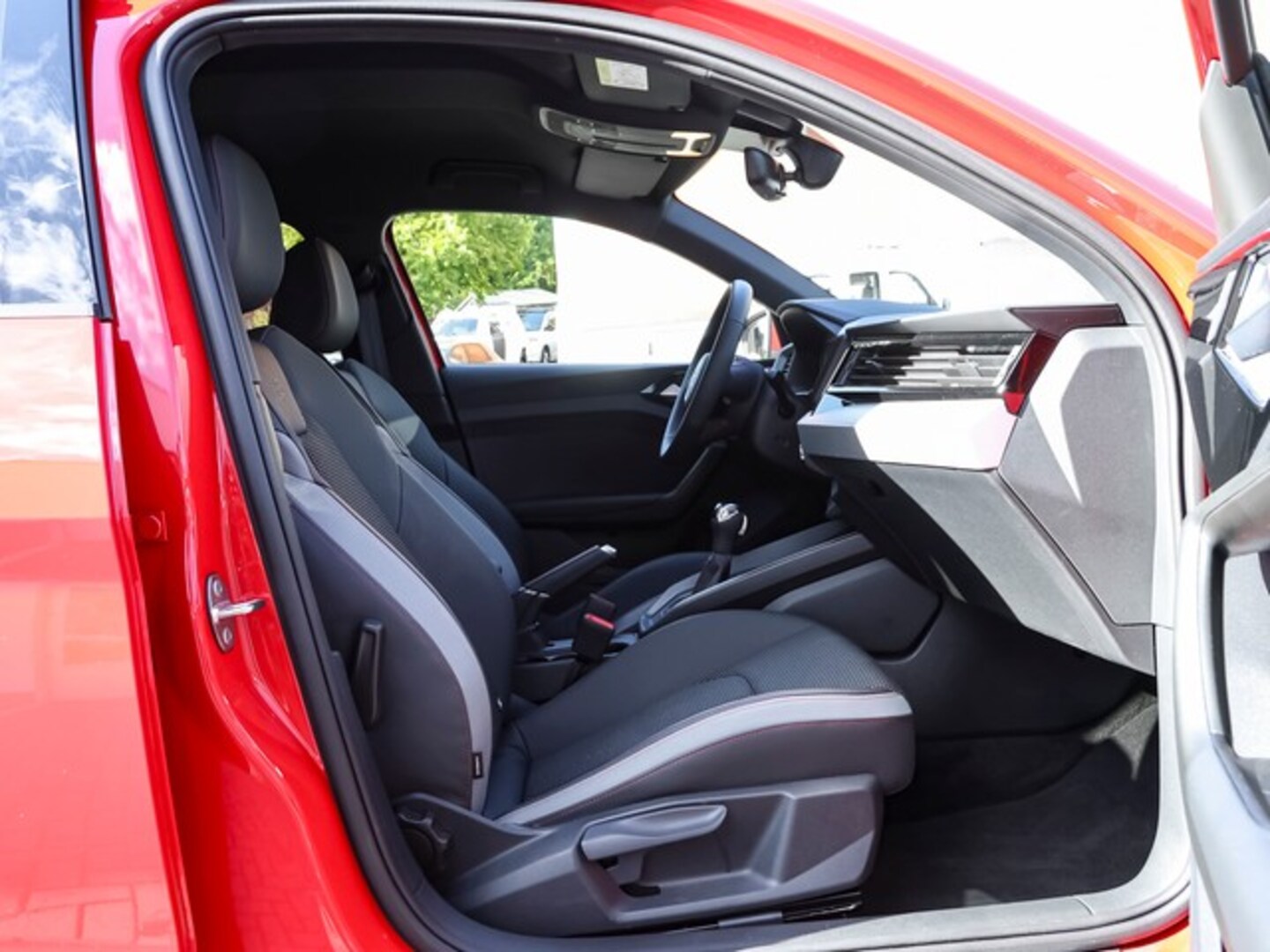 Bild über Audi A1 allstreet 30 TFSI S tronic - für weitere Informationen kontaktieren Sie den Audi Partner