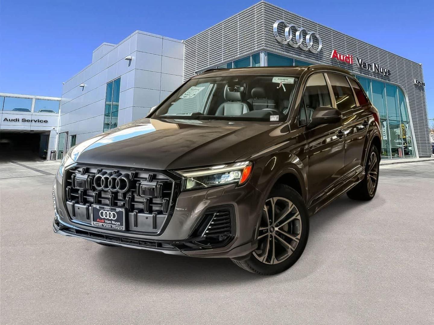 2026 Audi Q7 45 Premium quattro Tiptronic's photo