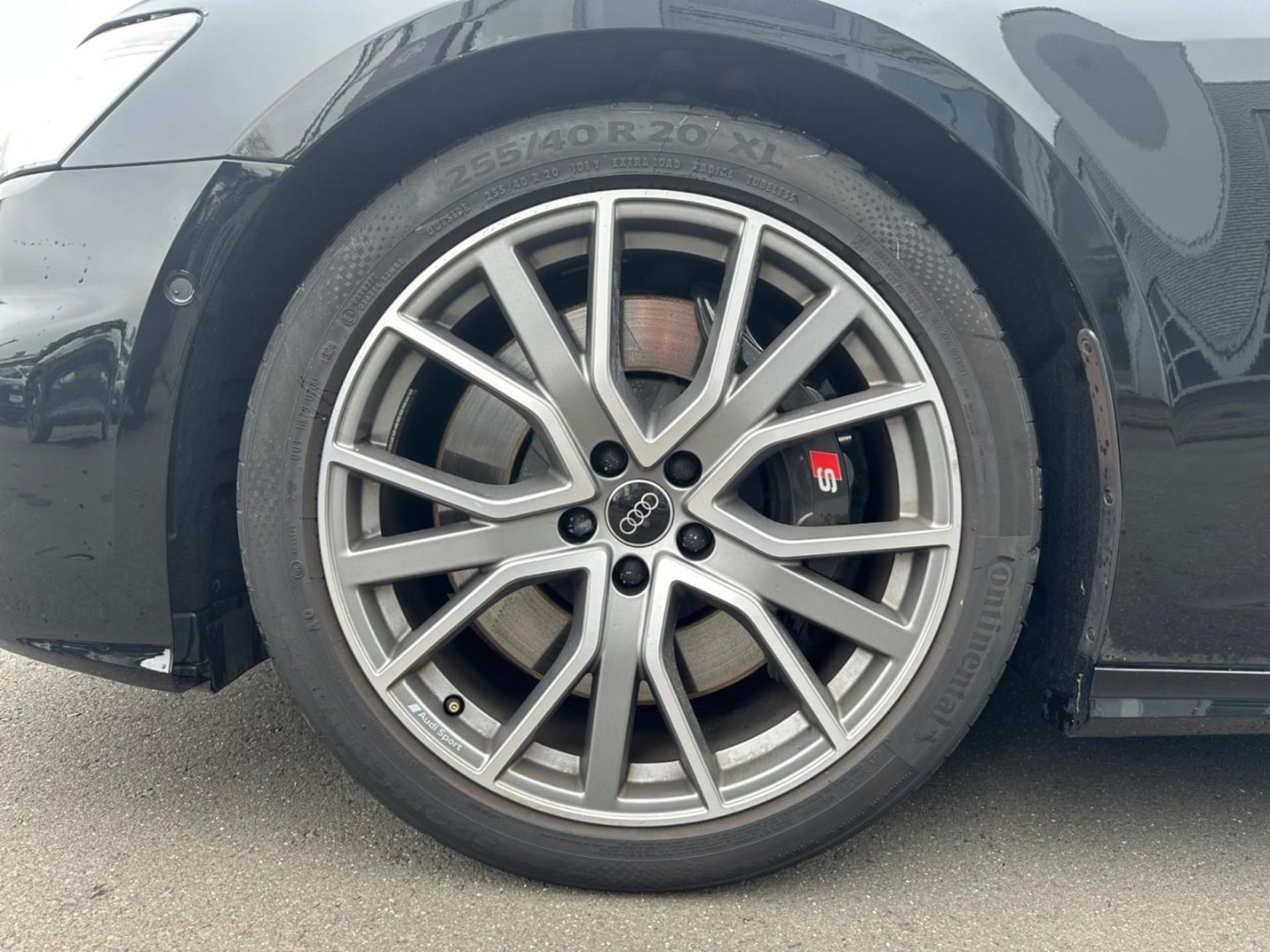 Audi S6 Avant