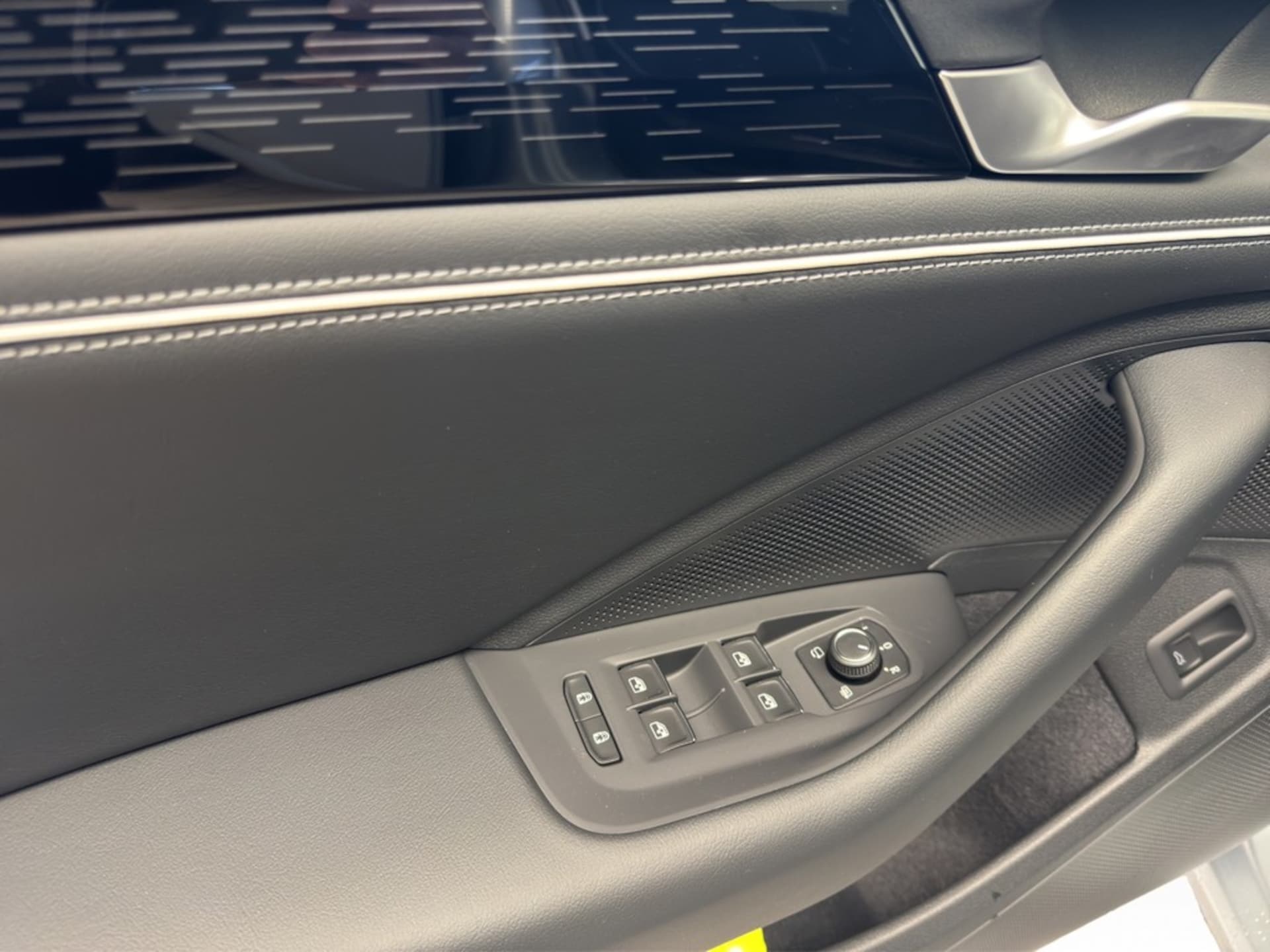 Volkswagen Passat Elegance