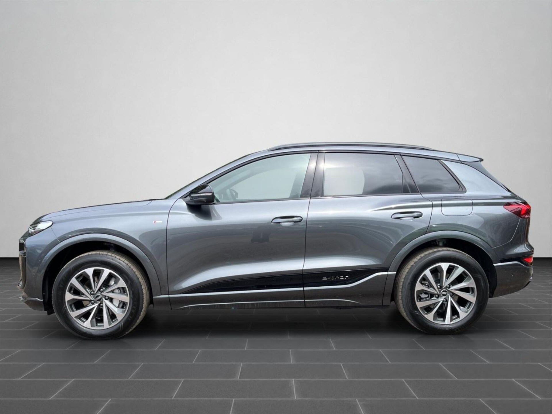 Audi Q6 SUV e-tron