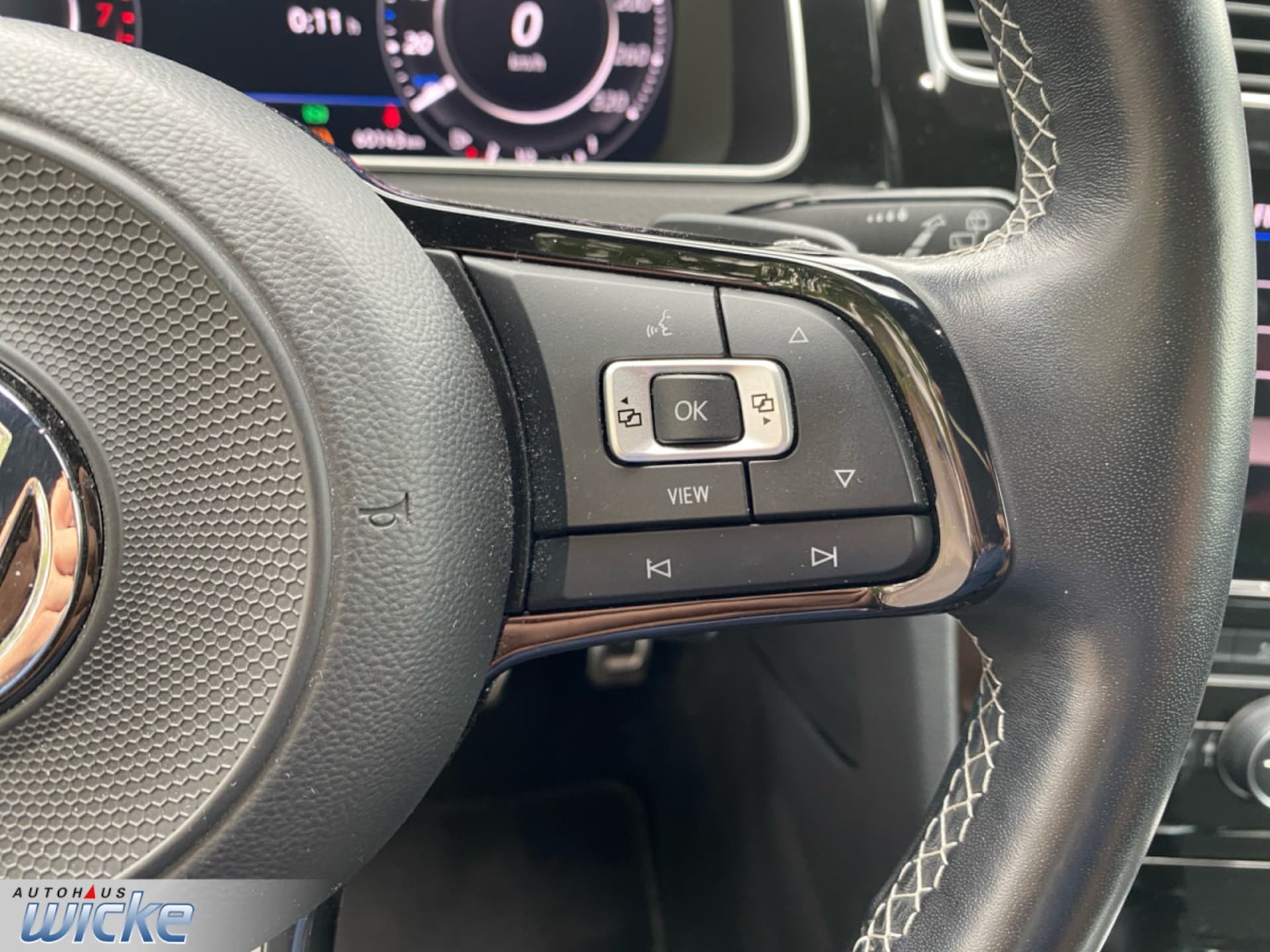 Volkswagen Golf R