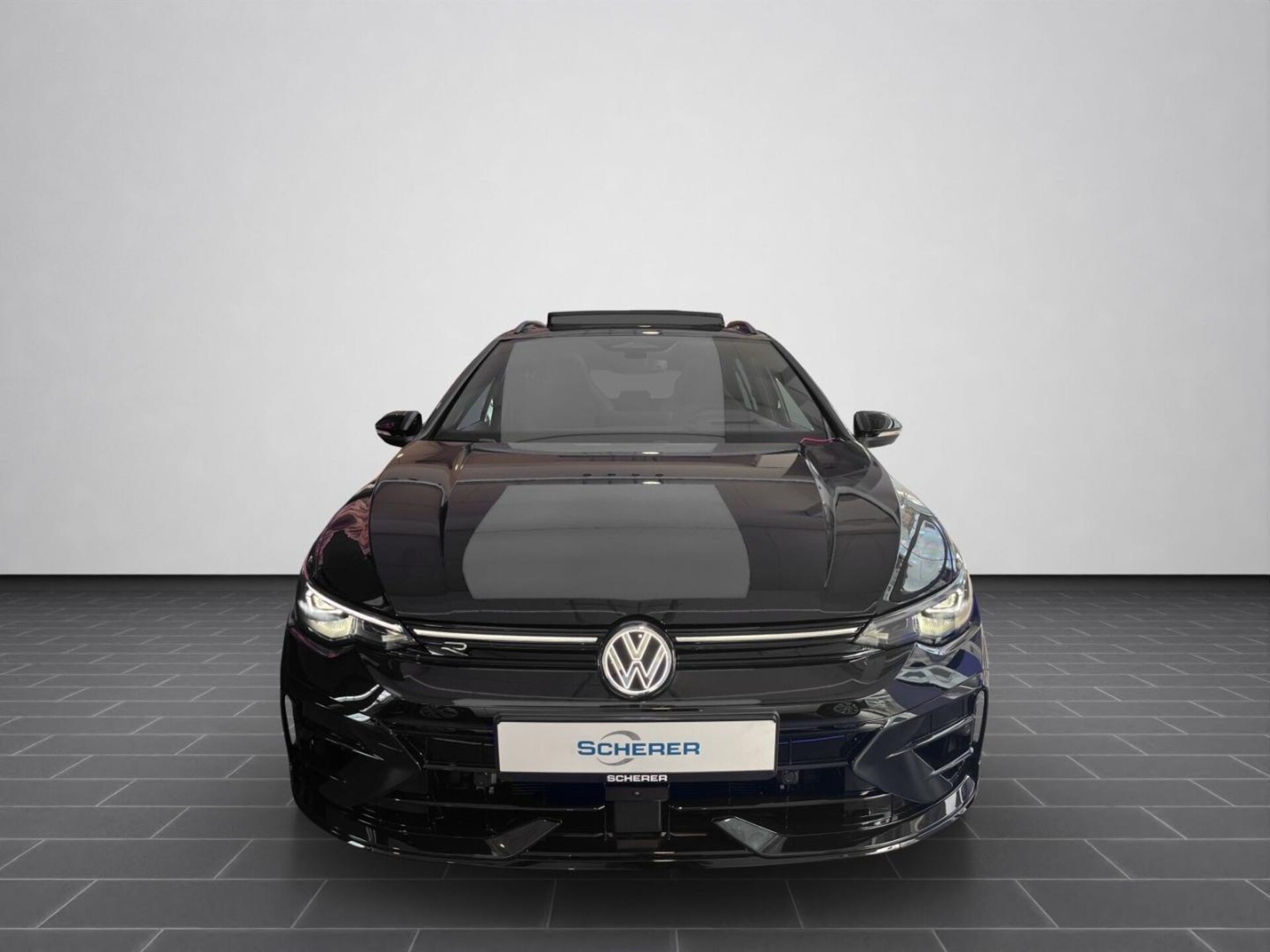 Volkswagen Golf Variant R
