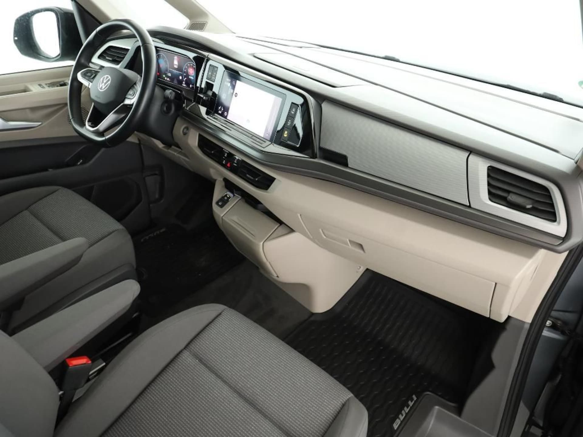 Volkswagen Multivan Basis-Modell