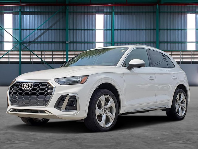 Photo of 2023 Audi Q5 