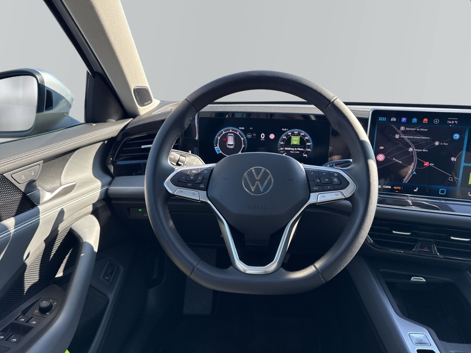 Volkswagen Passat – Bild 14