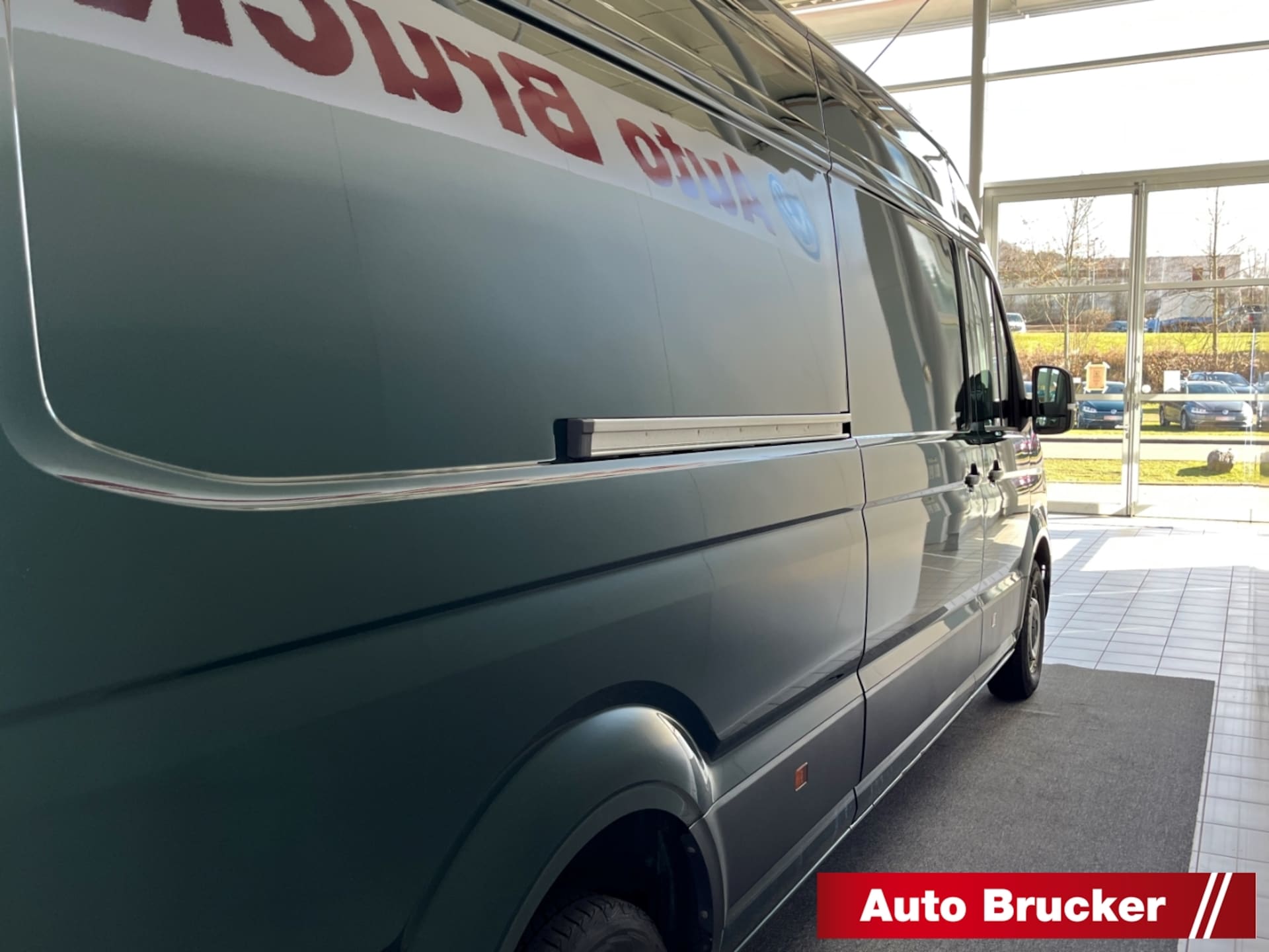 Volkswagen Crafter Kasten langer Radstand
