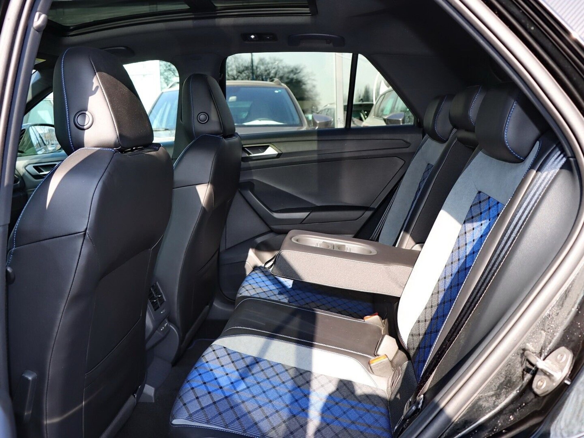 Volkswagen T-Roc R