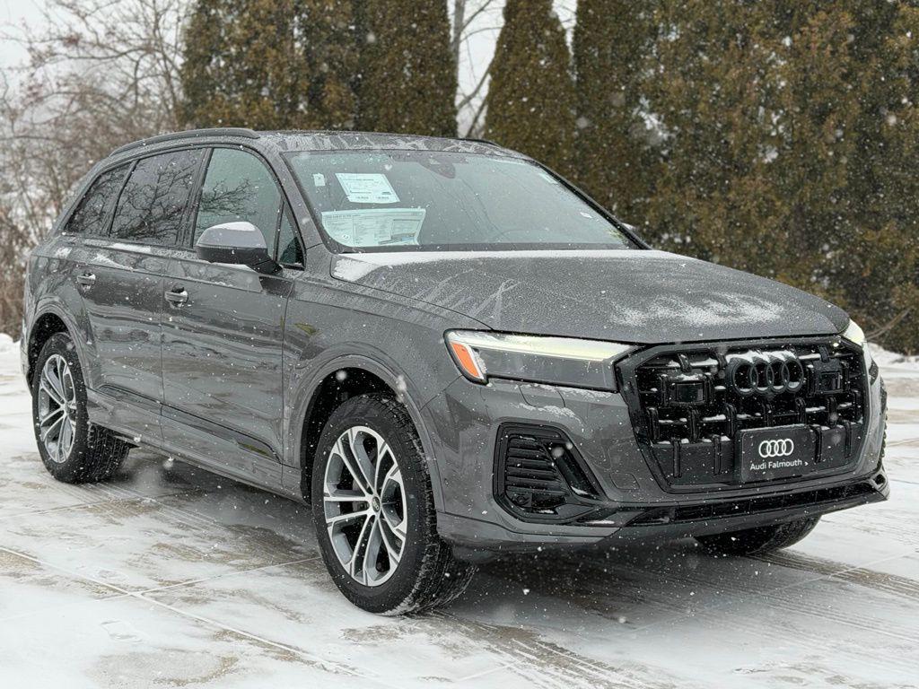 2026 Audi Q7 45 Premium quattro Tiptronic's photo