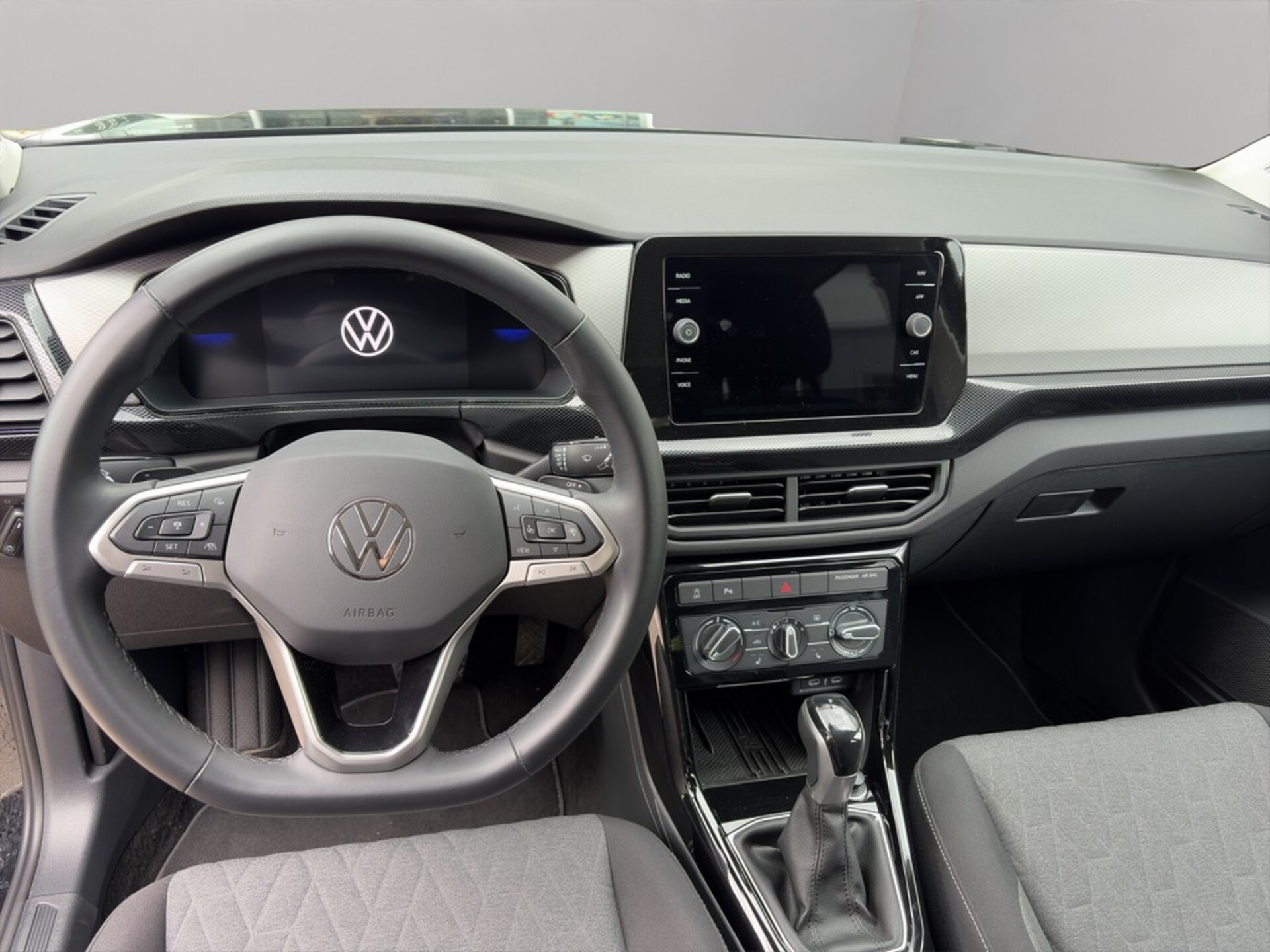 Volkswagen T-Cross Life