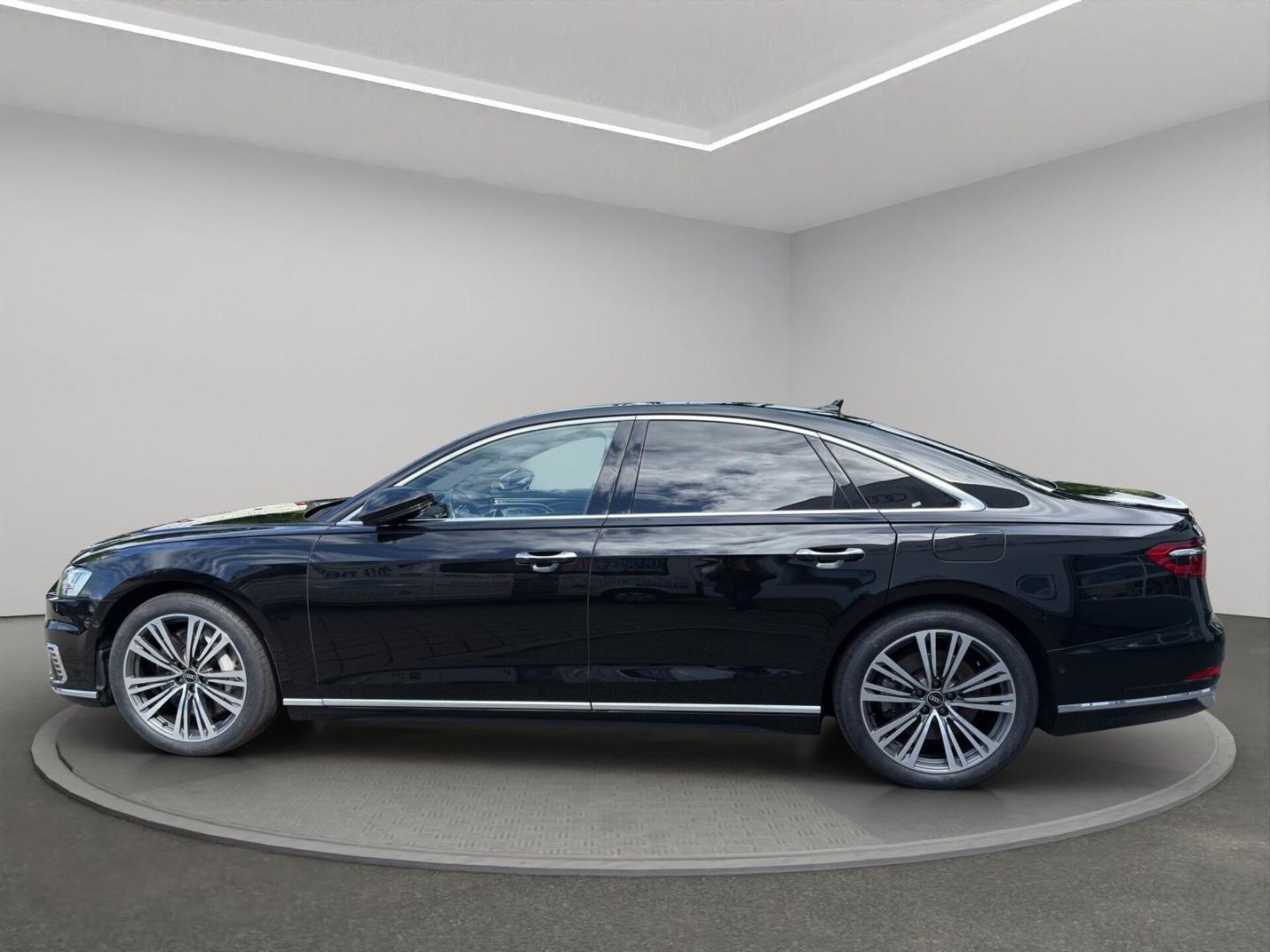 Audi A8 TFSI e