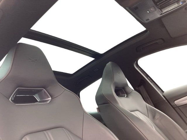 Bild des Autos 19