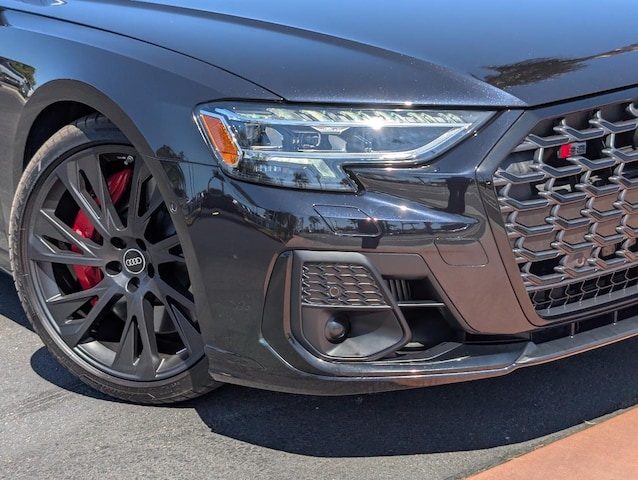2025 Audi S8 L