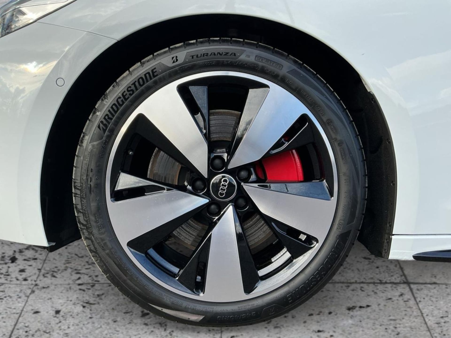 Audi A5 Avant e-hybrid
