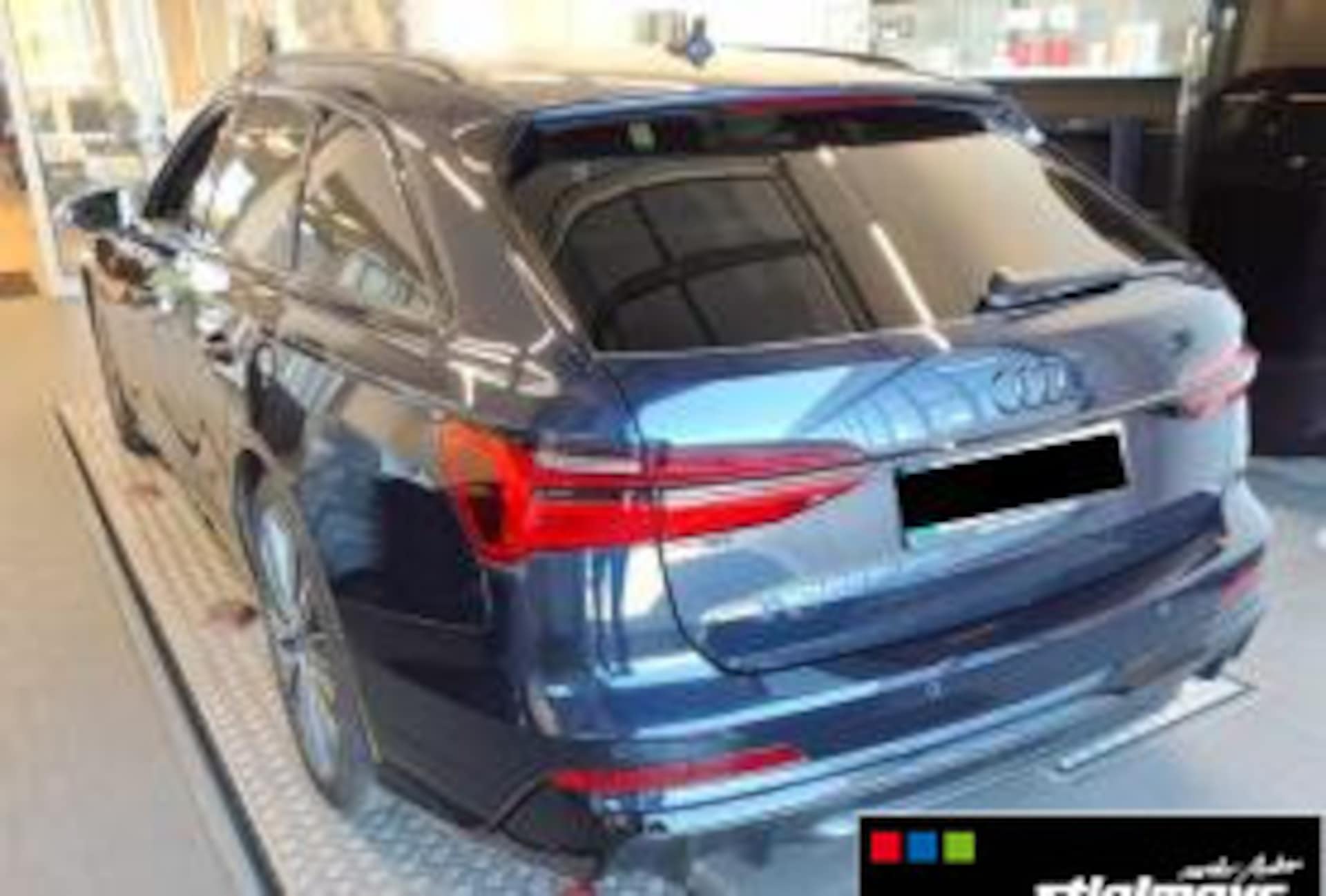 Audi S6 Avant