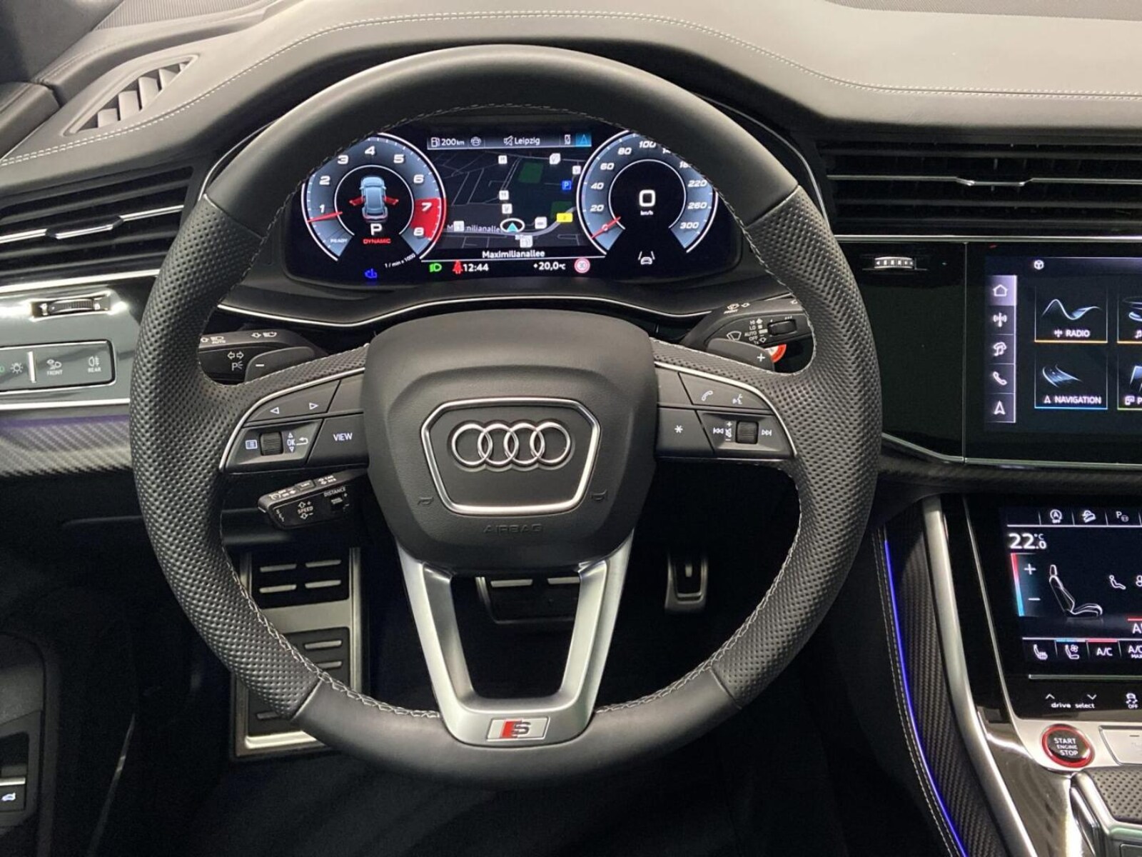 Audi SQ8 – Bild 10