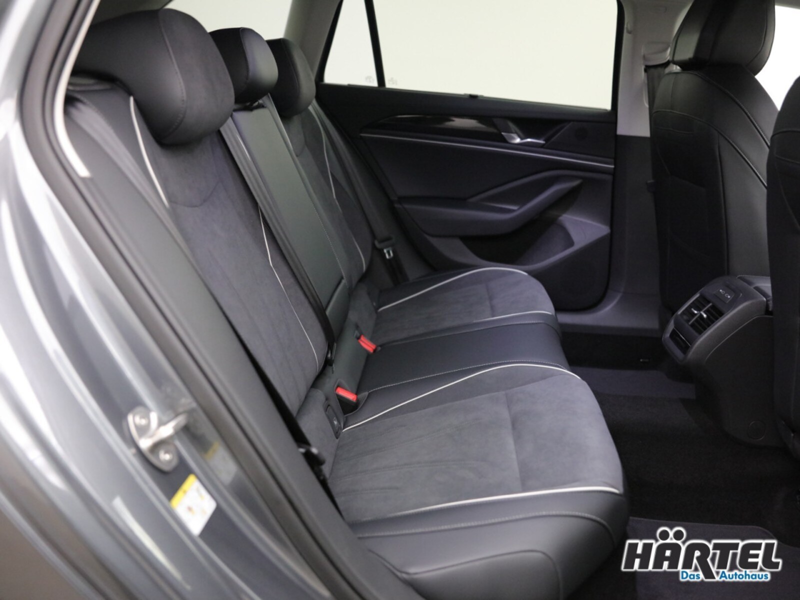 Volkswagen Passat – Bild 7