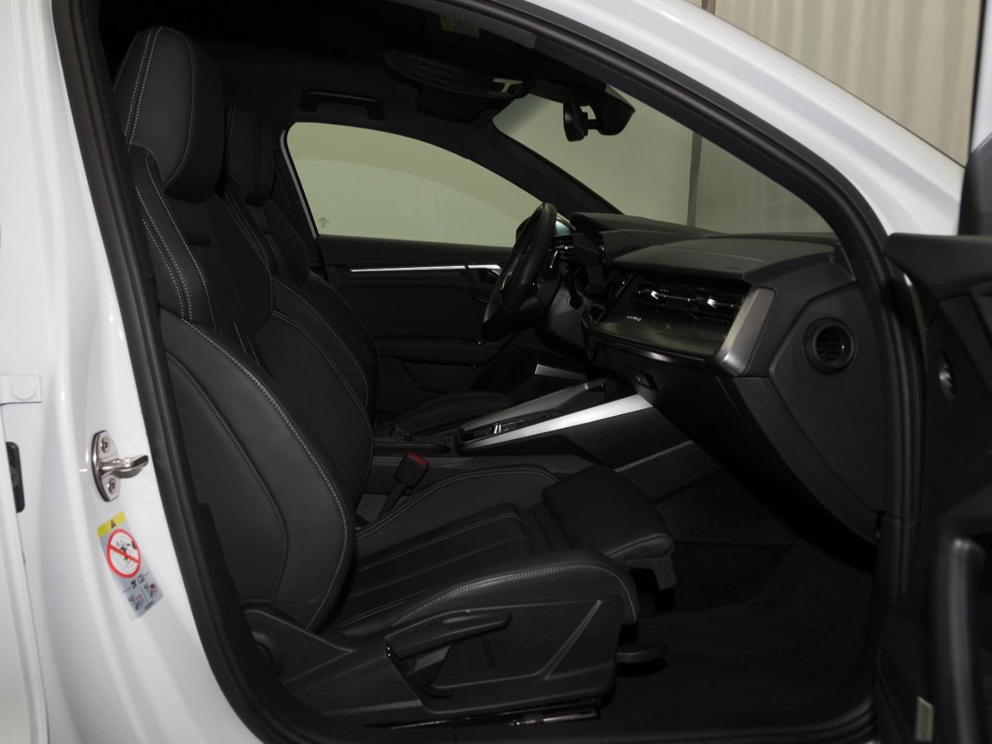 Image about Audi S3 Sportback TFSI quattro S tronic