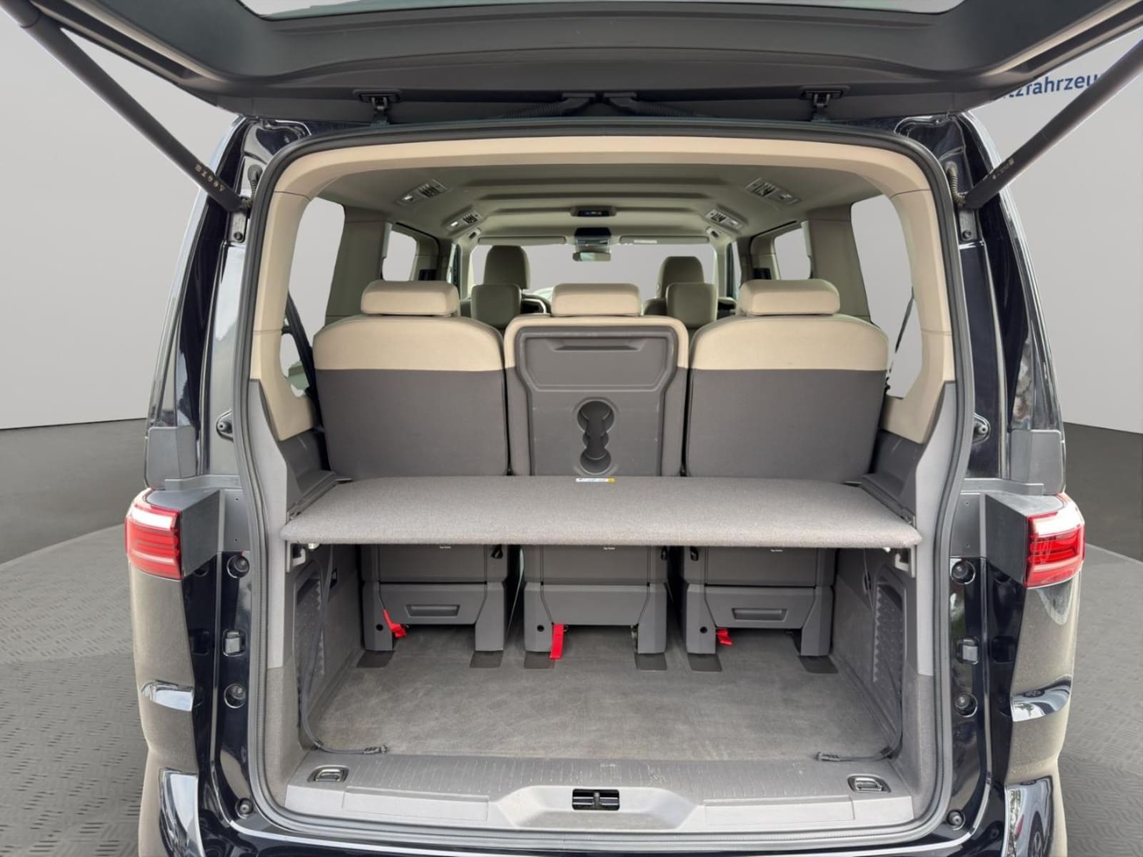 Volkswagen Multivan Langversion – Bild 18