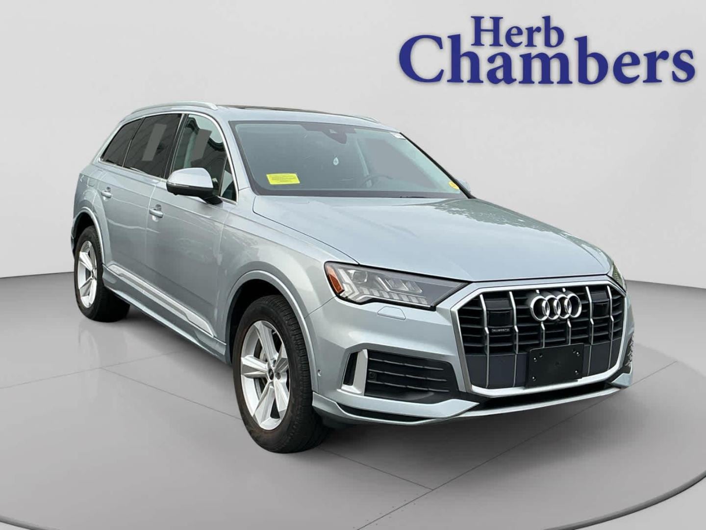 2023 Audi Q7 45 Premium Plus quattro Tiptronic's photo