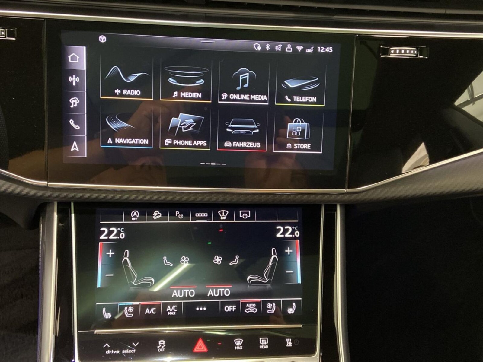 Audi SQ8 – Bild 12