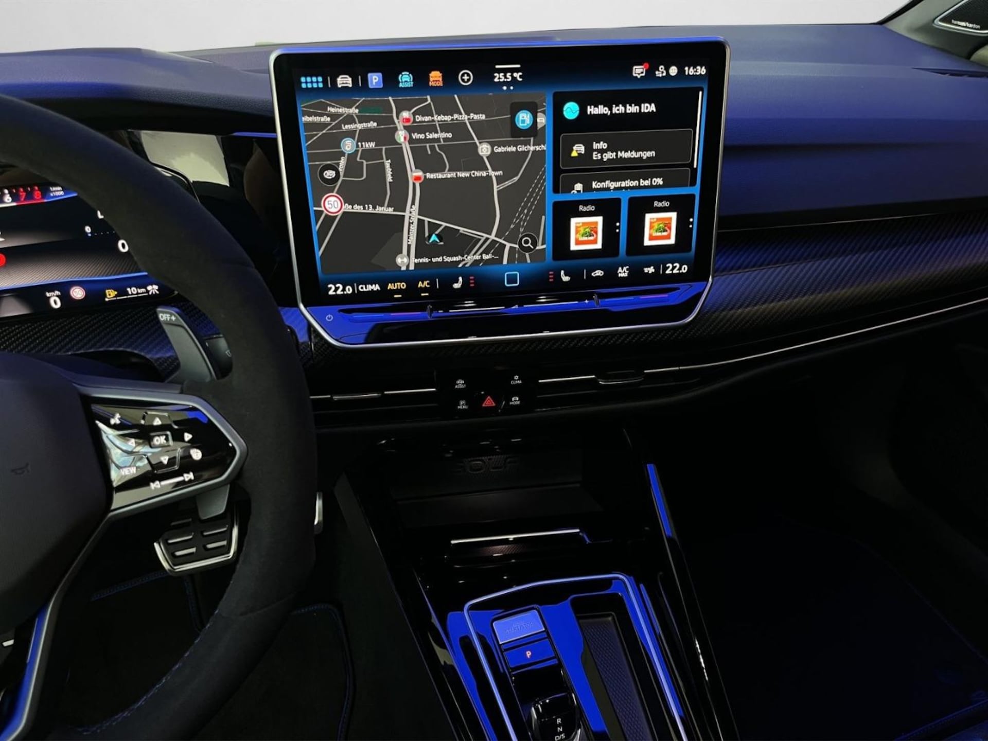 Volkswagen Golf Variant R