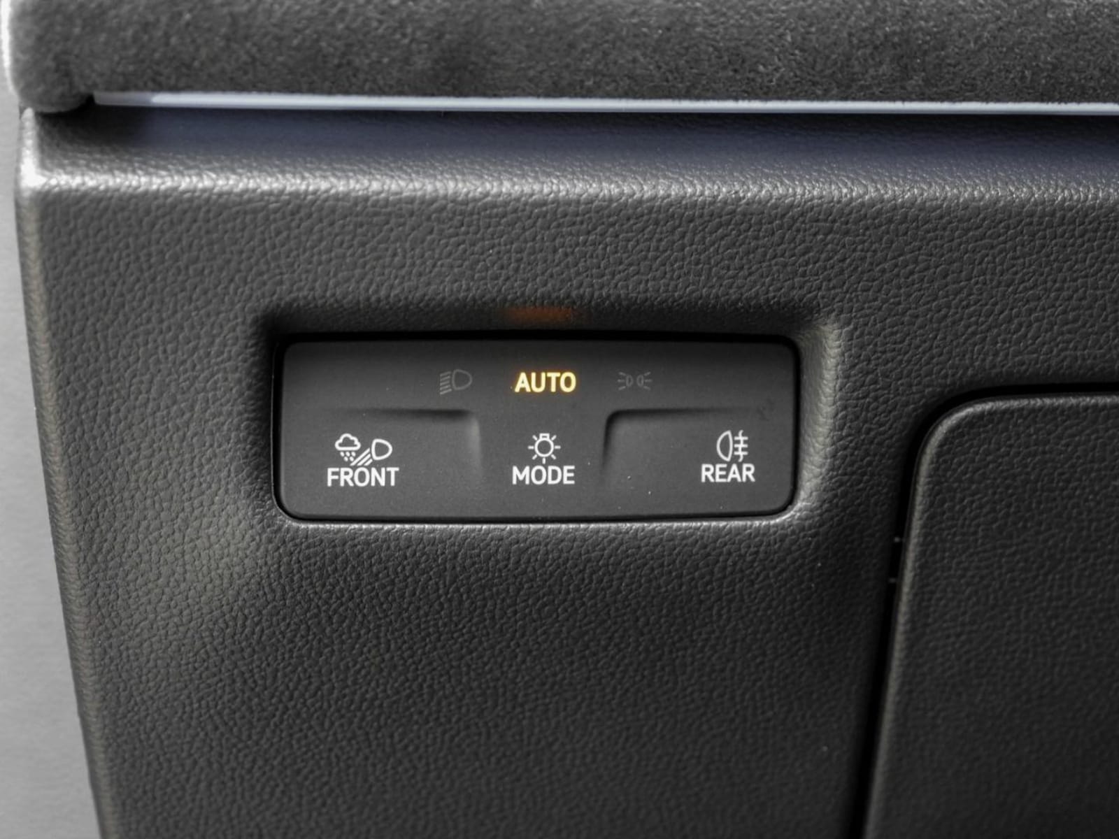 Volkswagen Passat – Bild 14