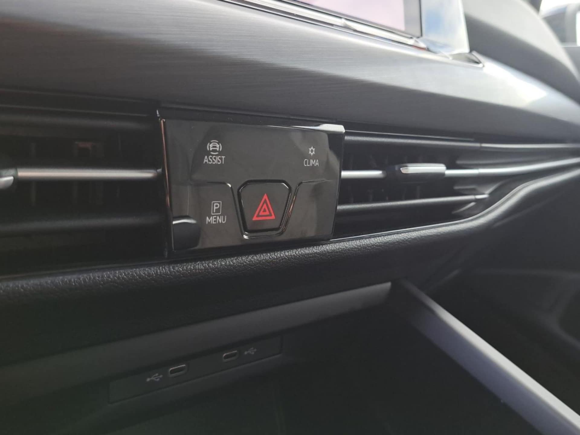 Volkswagen Golf Style