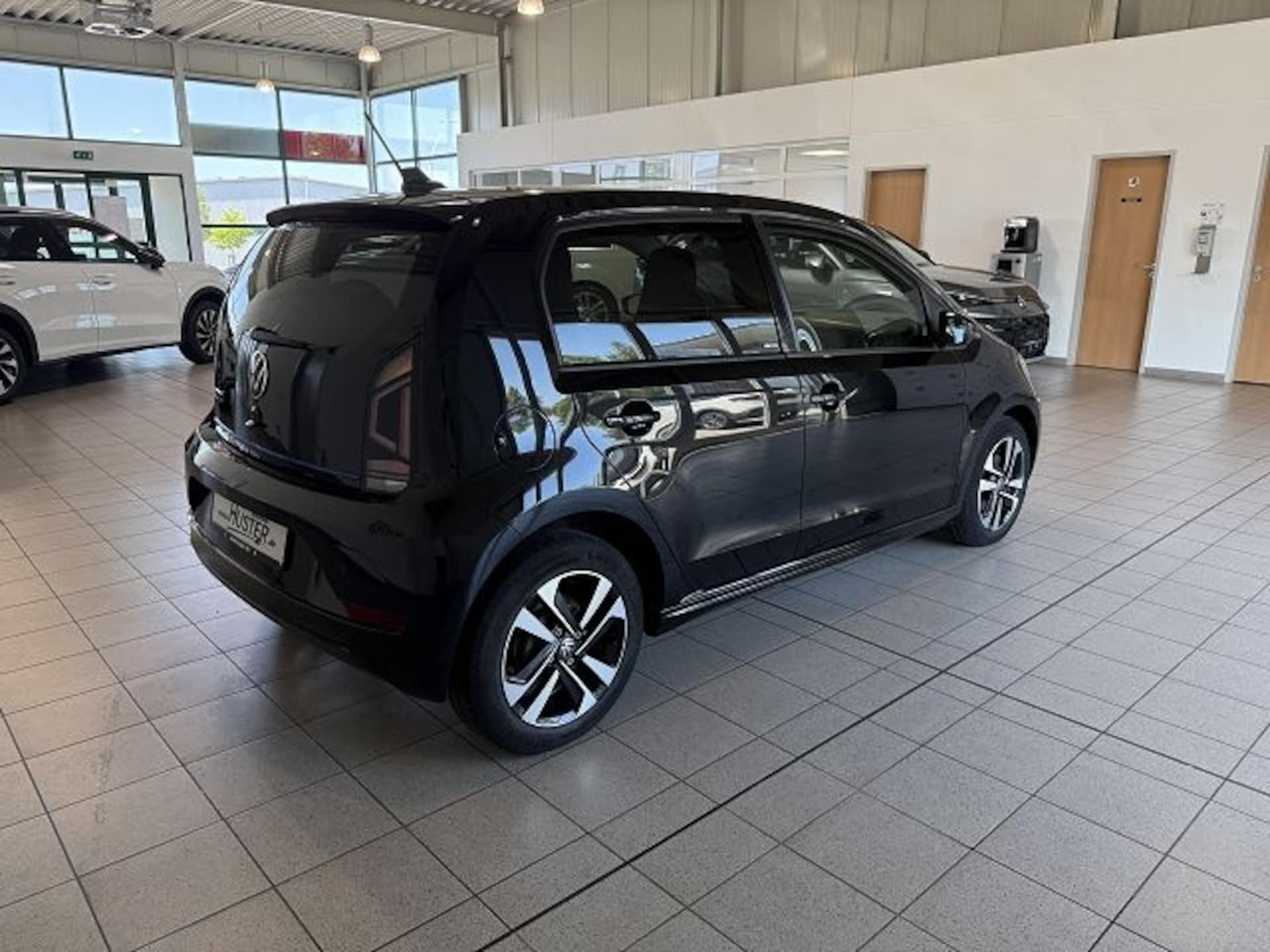 Volkswagen e-up! UNITED