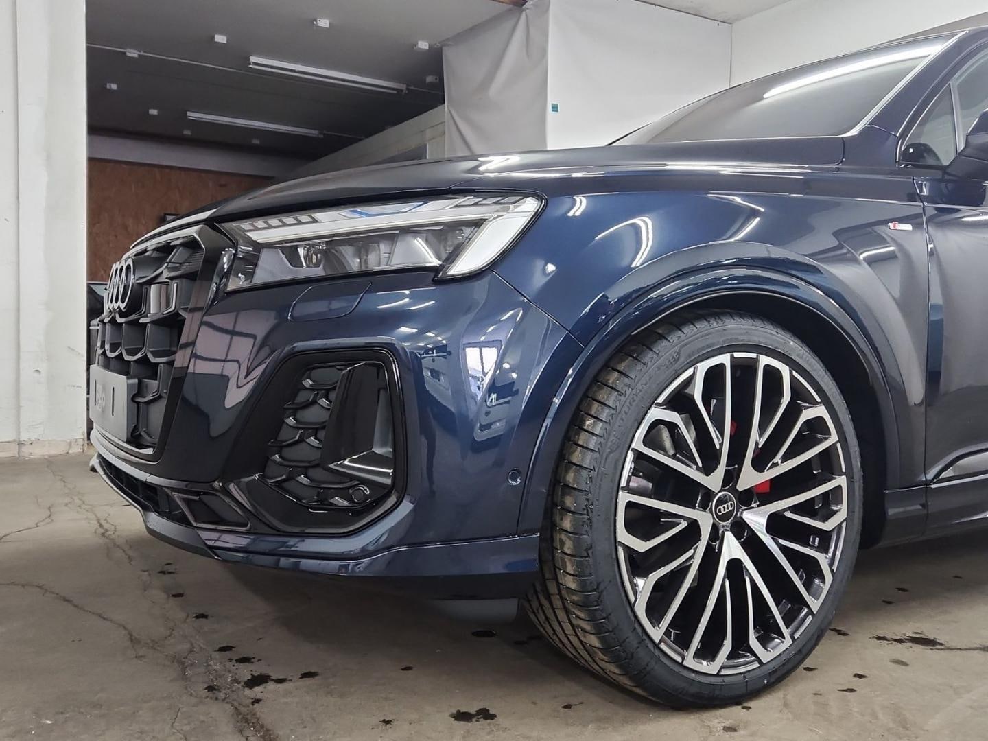 Bild über Audi Q7 SUV S line business TDI quattro 210 kW tiptronic - für weitere Informationen kontaktieren Sie den Audi Partner