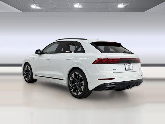 2026 Audi Q8