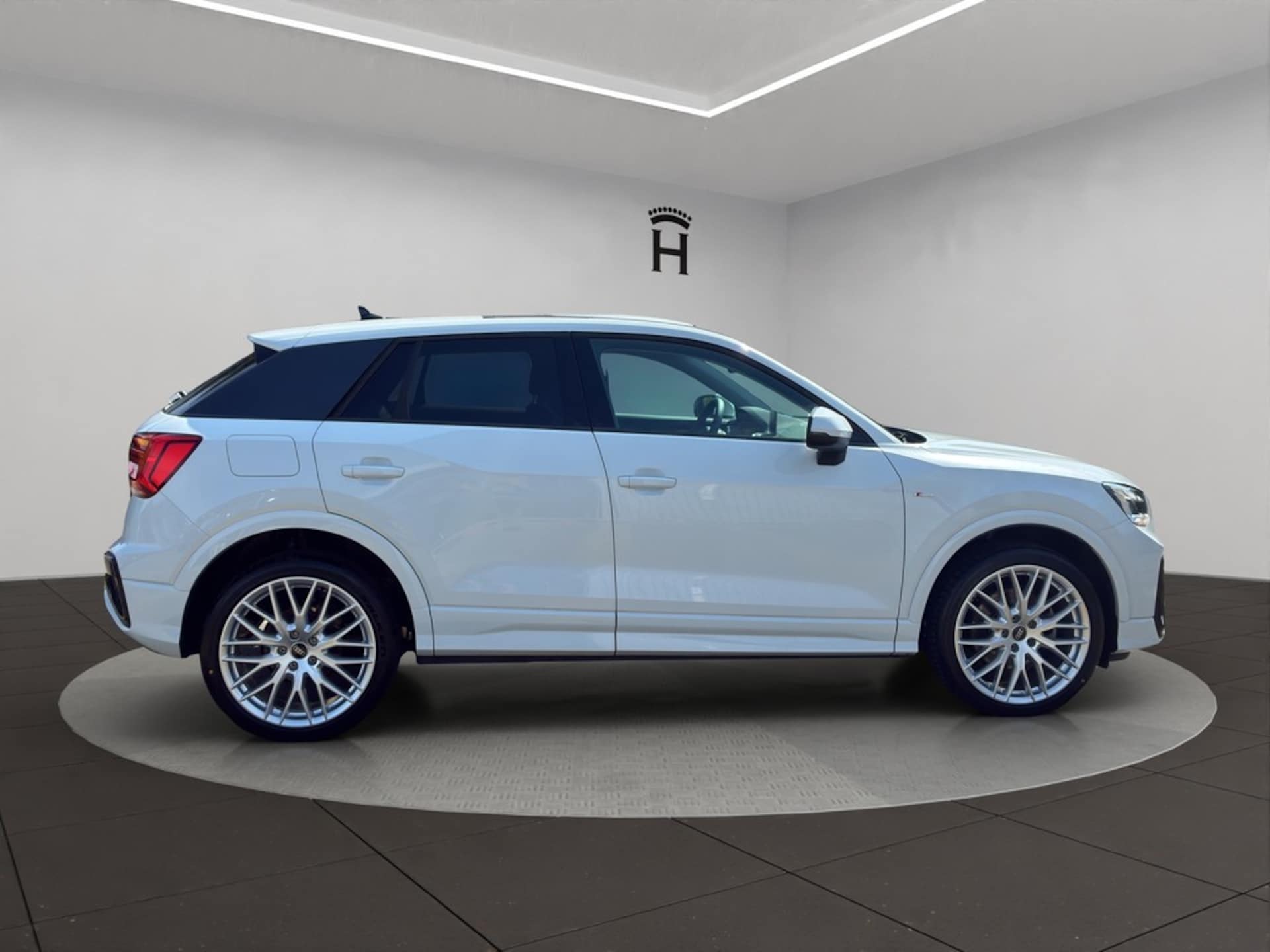 Audi Q2 S line