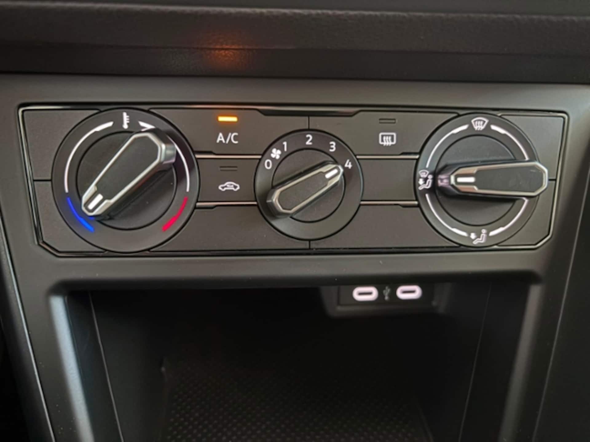 Volkswagen Polo Basis-Modell