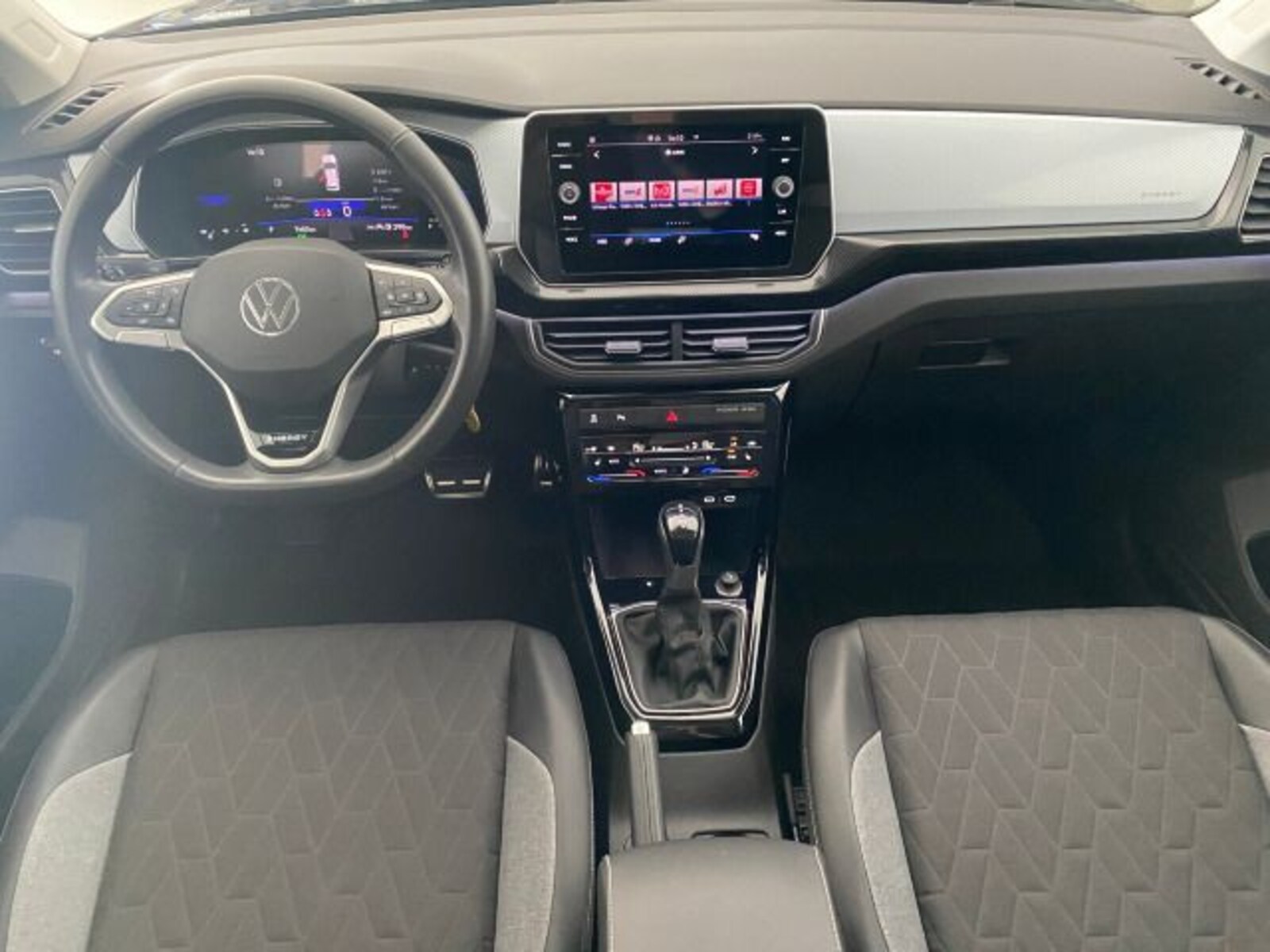 Volkswagen T-Cross – Bild 8