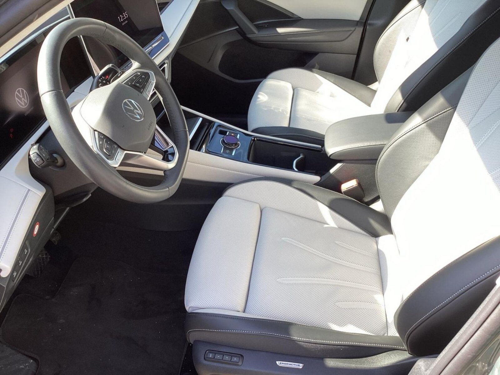 Volkswagen Tiguan – Bild 10