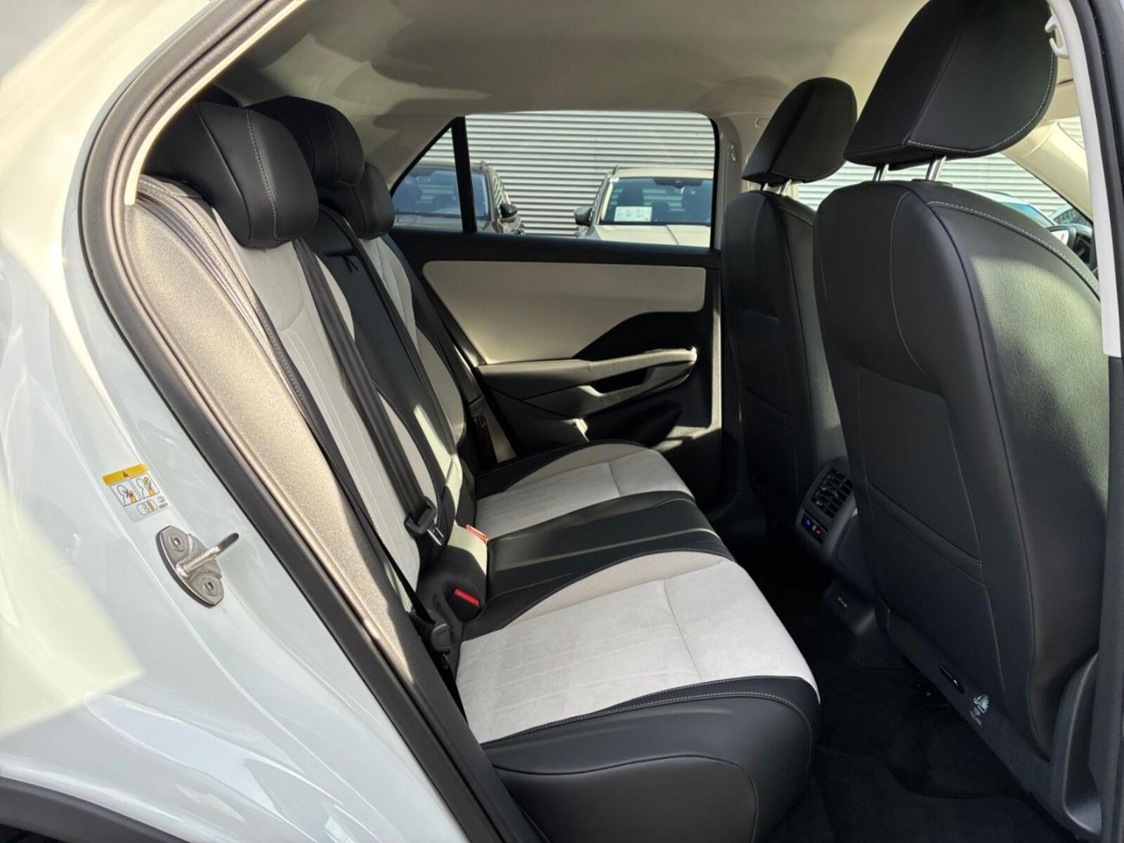 Volkswagen T-Roc – Bild 16
