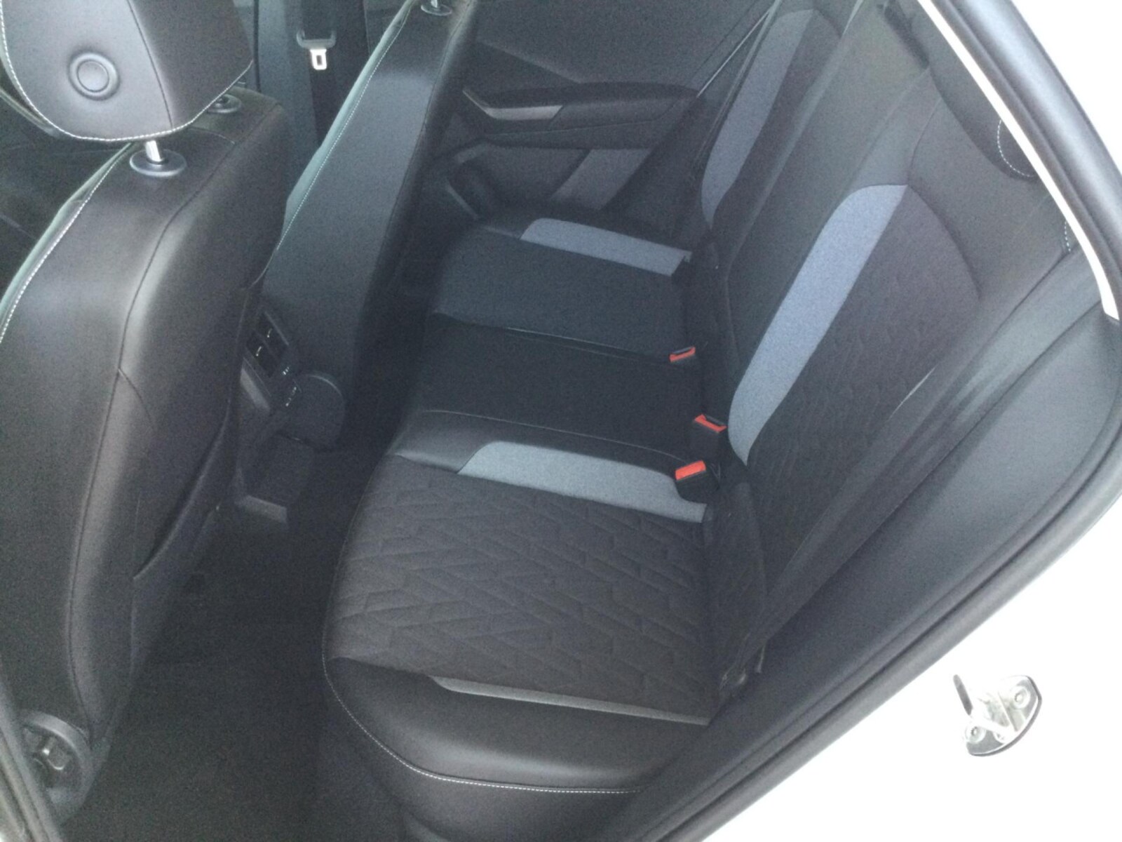 Volkswagen T-Roc – Bild 10