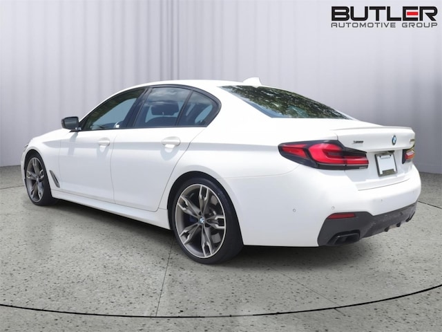 2023 BMW M550