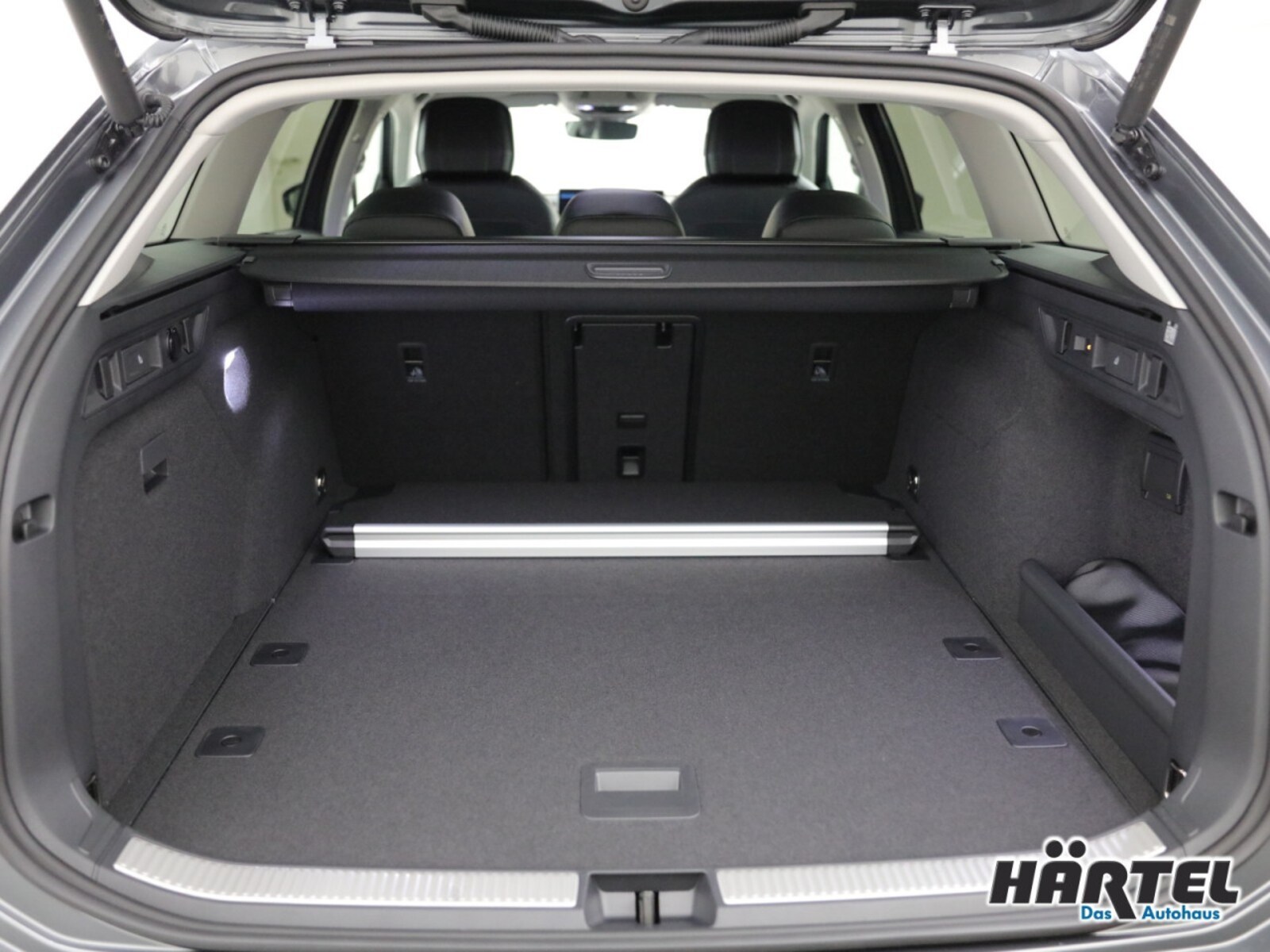 Volkswagen Passat – Bild 13