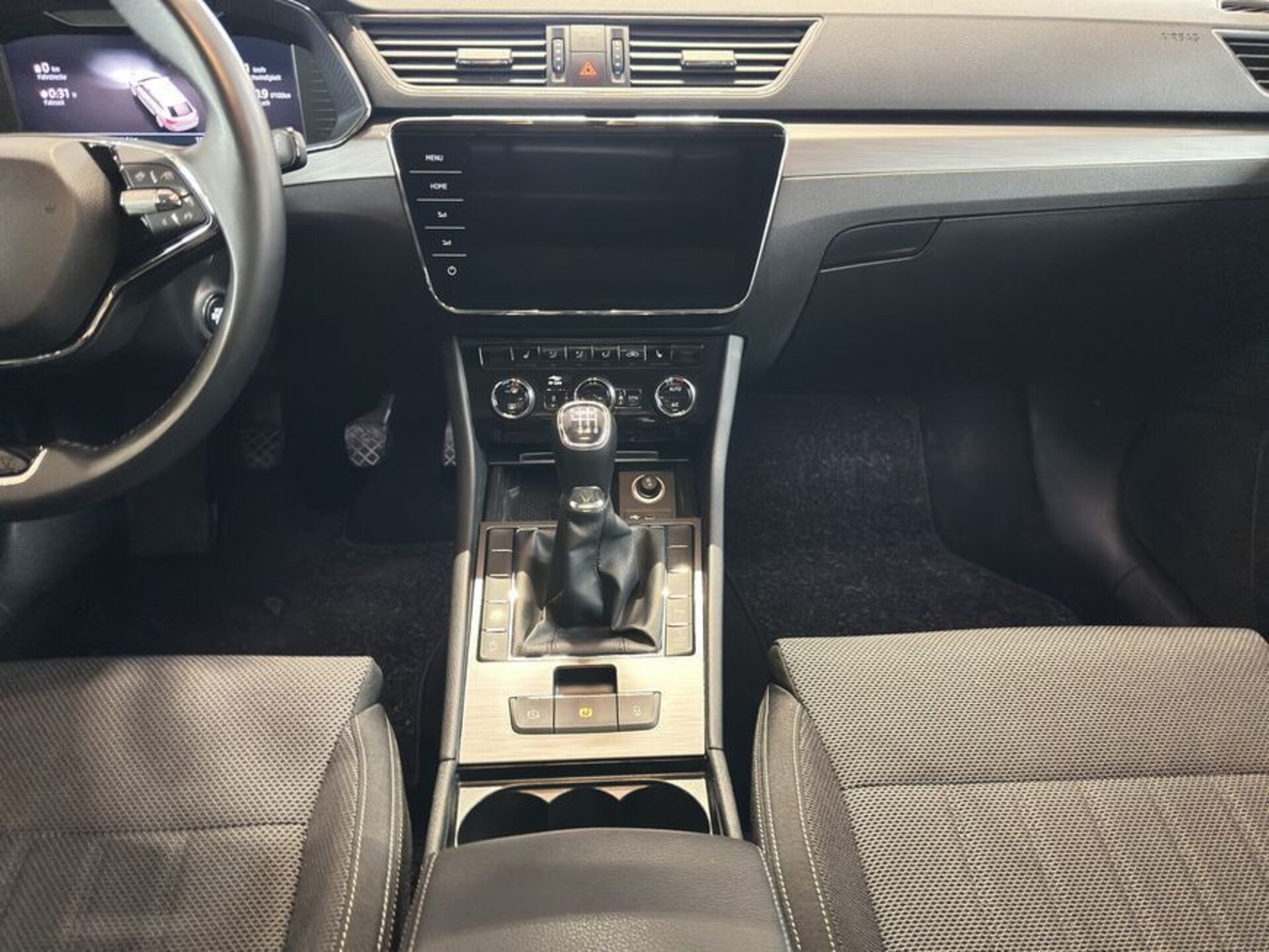 Skoda Superb Combi Style